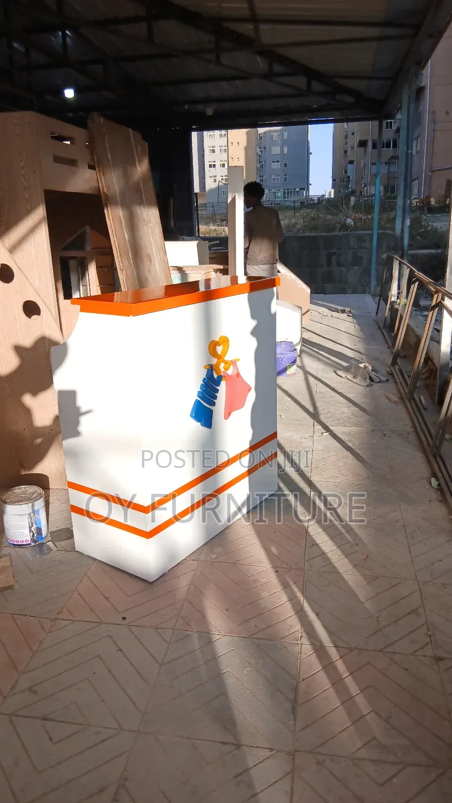 የካሸሪ ቴብል 90 * 100 * 40 Cm