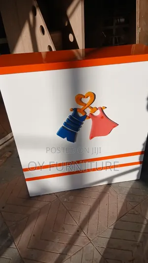 የካሸሪ ቴብል 90 * 100 * 40 Cm