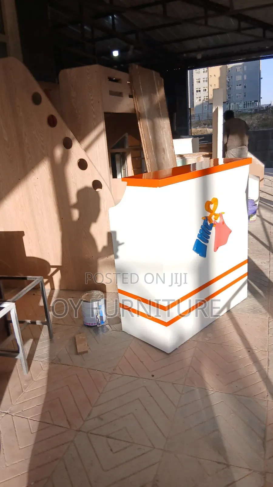 የካሸሪ ቴብል 90 * 100 * 40 Cm