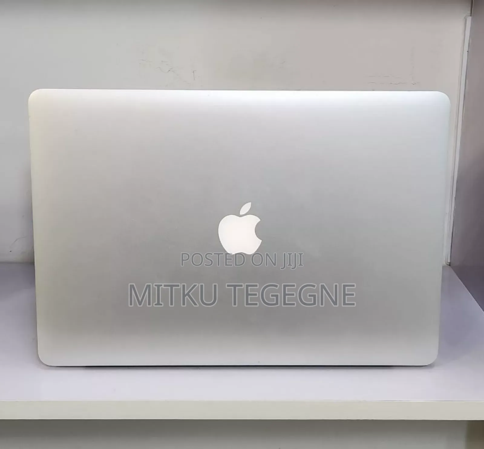 New Laptop Apple MacBook Pro 2015 16GB Intel Core I7 SSD 512GB
