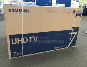 Photo - Samsung 75" Crysyal Uhd Tv