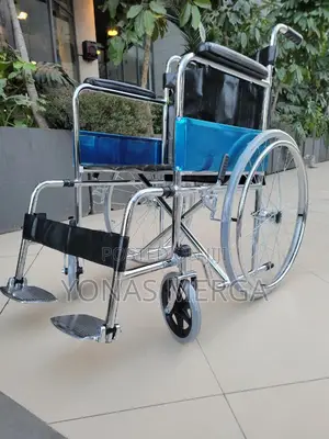 New Wheelchair宏翰wheelchair With Frame Color Chrome (Capacity 150 Kgs)