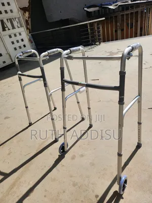 ወከር ለአዋቂዎች እግር ለታመሙ ከአልሙኒየም የተሰራ Walker腕帶walker彌補walker建立walker堥那walk