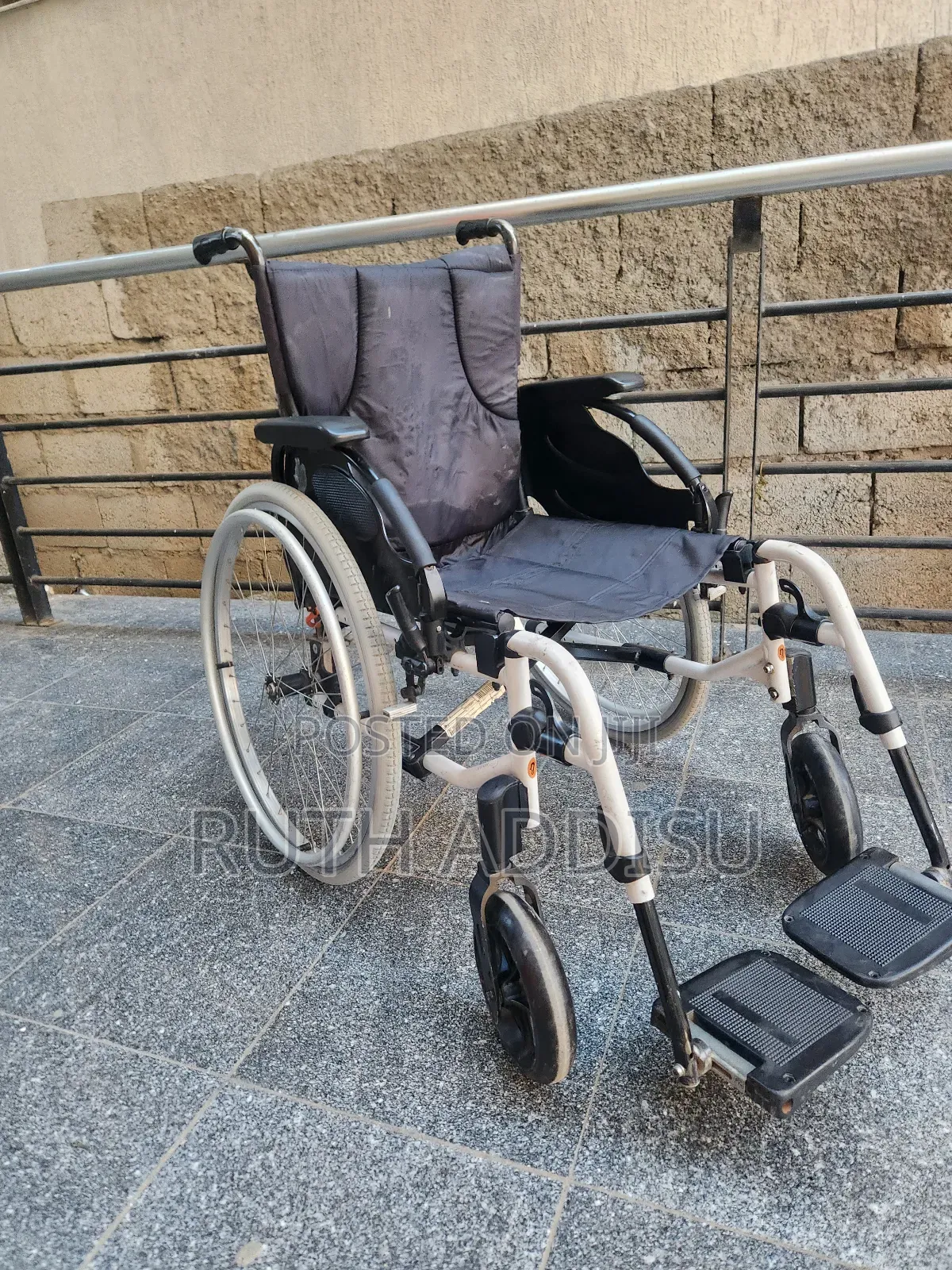 Wheelchair Used Almost New European Wheelchair延長wheelchair延續wheelchair