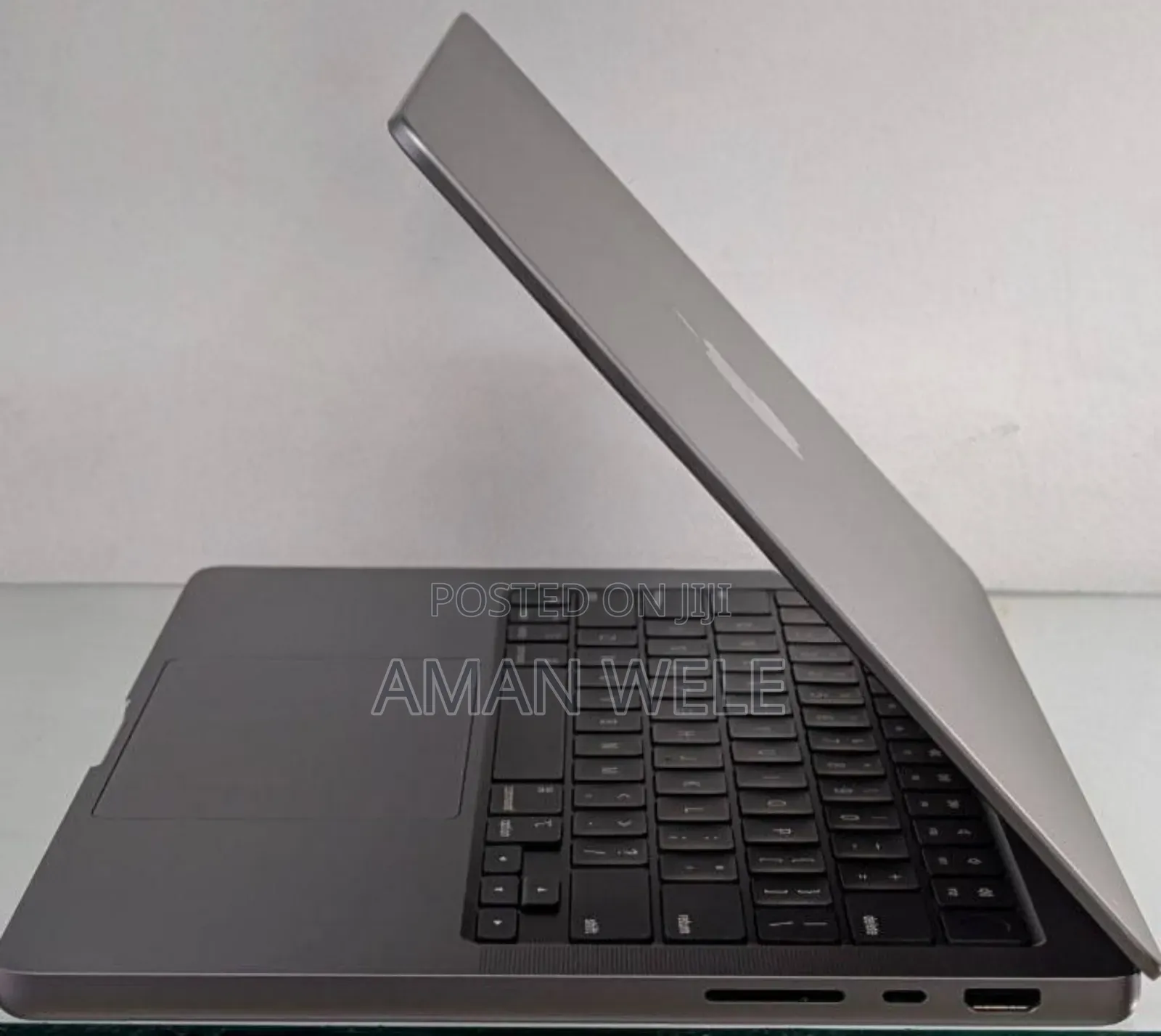 New Laptop Apple MacBook Pro M1 16GB Apple M1 SSD 512GB