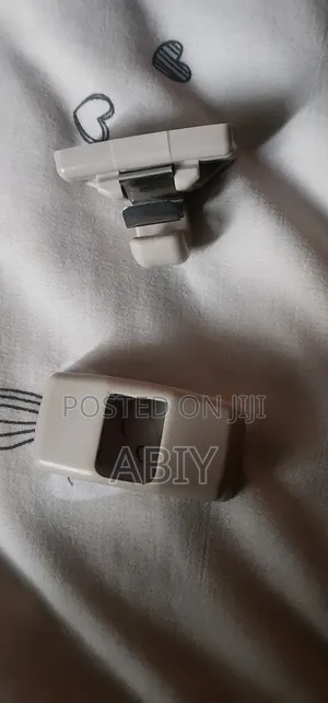 Photo - Sun Visor Hook