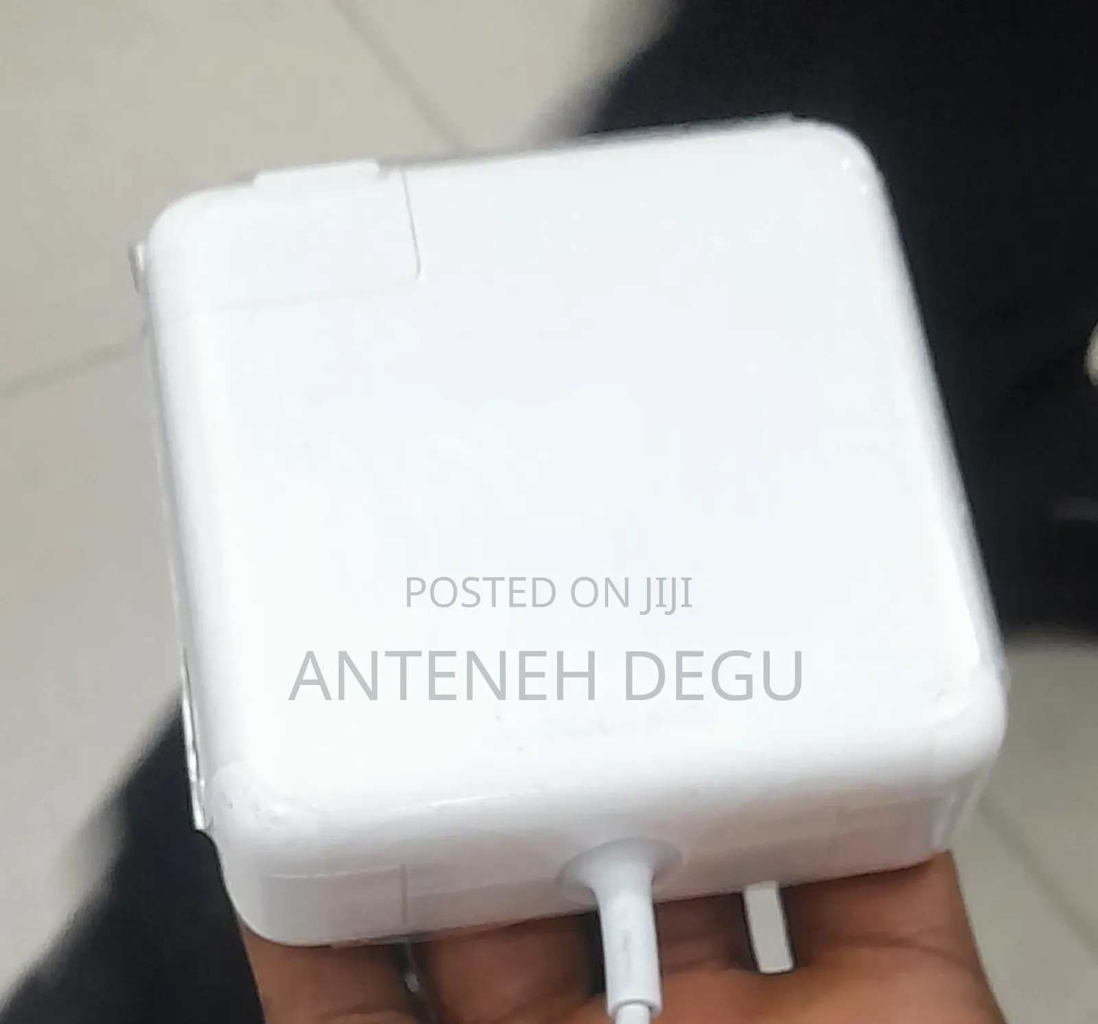 Apple Macbook Laptop Adapter