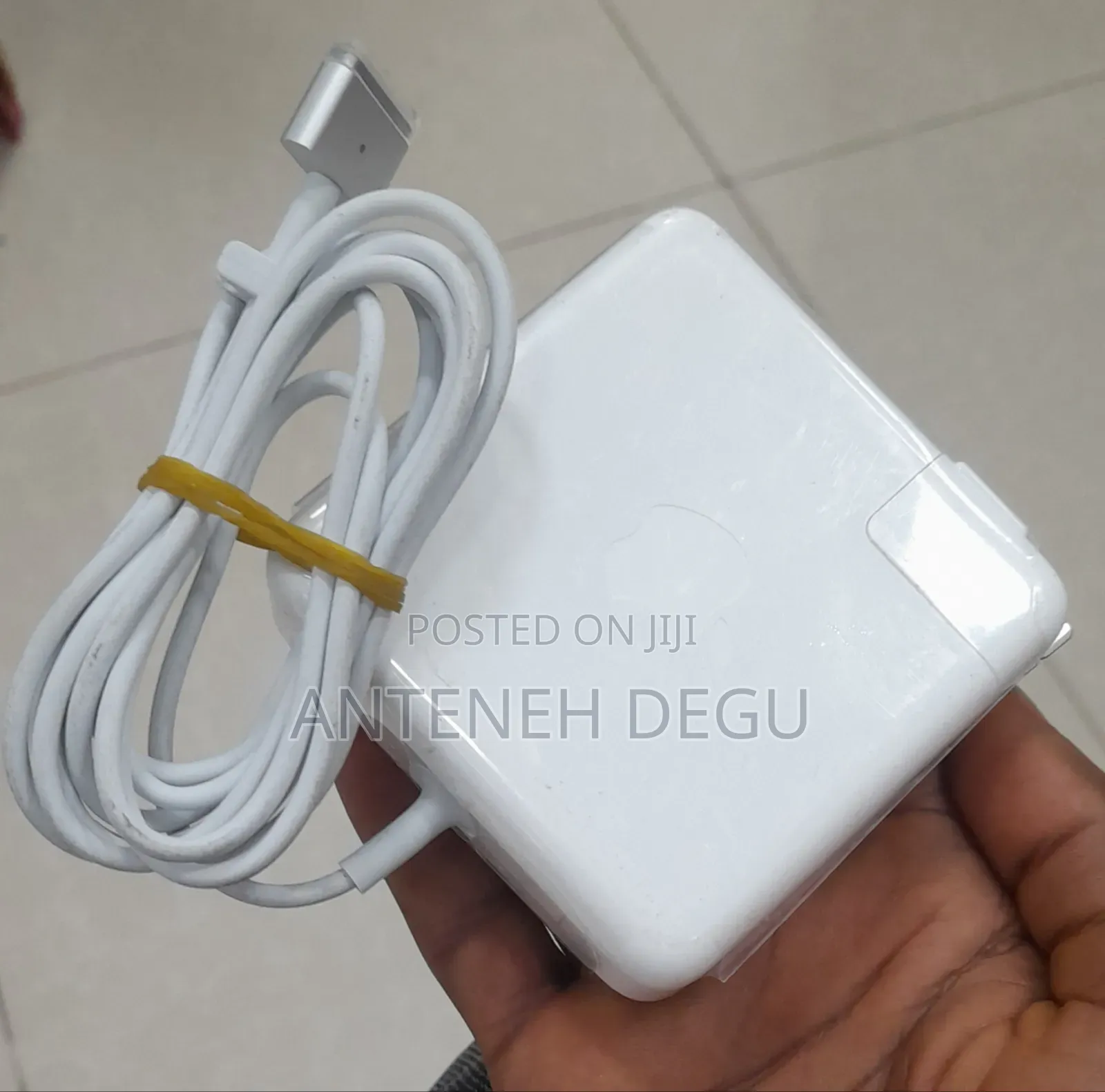 Apple Macbook Laptop Adapter