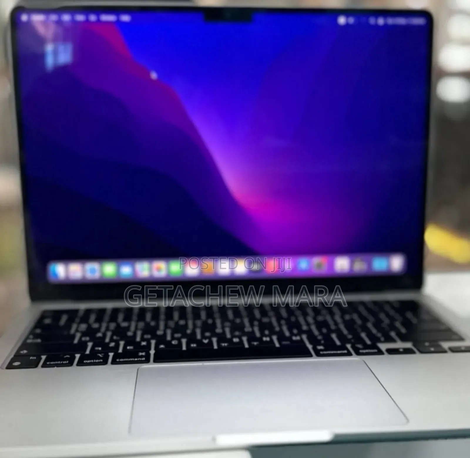 New Laptop Apple MacBook Air 2022 M2 8GB Intel Core I7 SSD 256GB