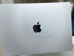 New Laptop Apple MacBook Air 2022 M2 8GB Intel Core I7 SSD 256GB