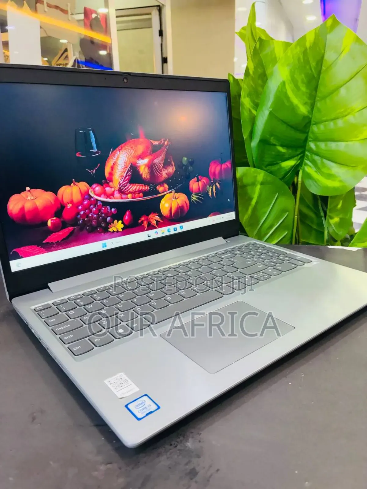 New Laptop Lenovo Ideapad 3 8GB Intel Core I3 HDD 1T