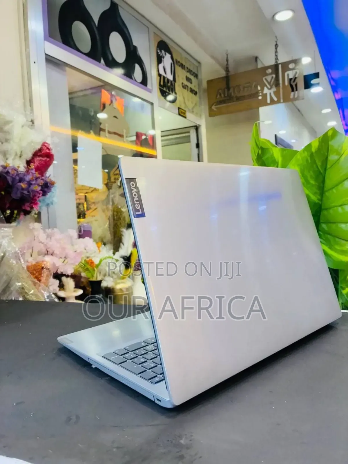 New Laptop Lenovo Ideapad 3 8GB Intel Core I3 HDD 1T