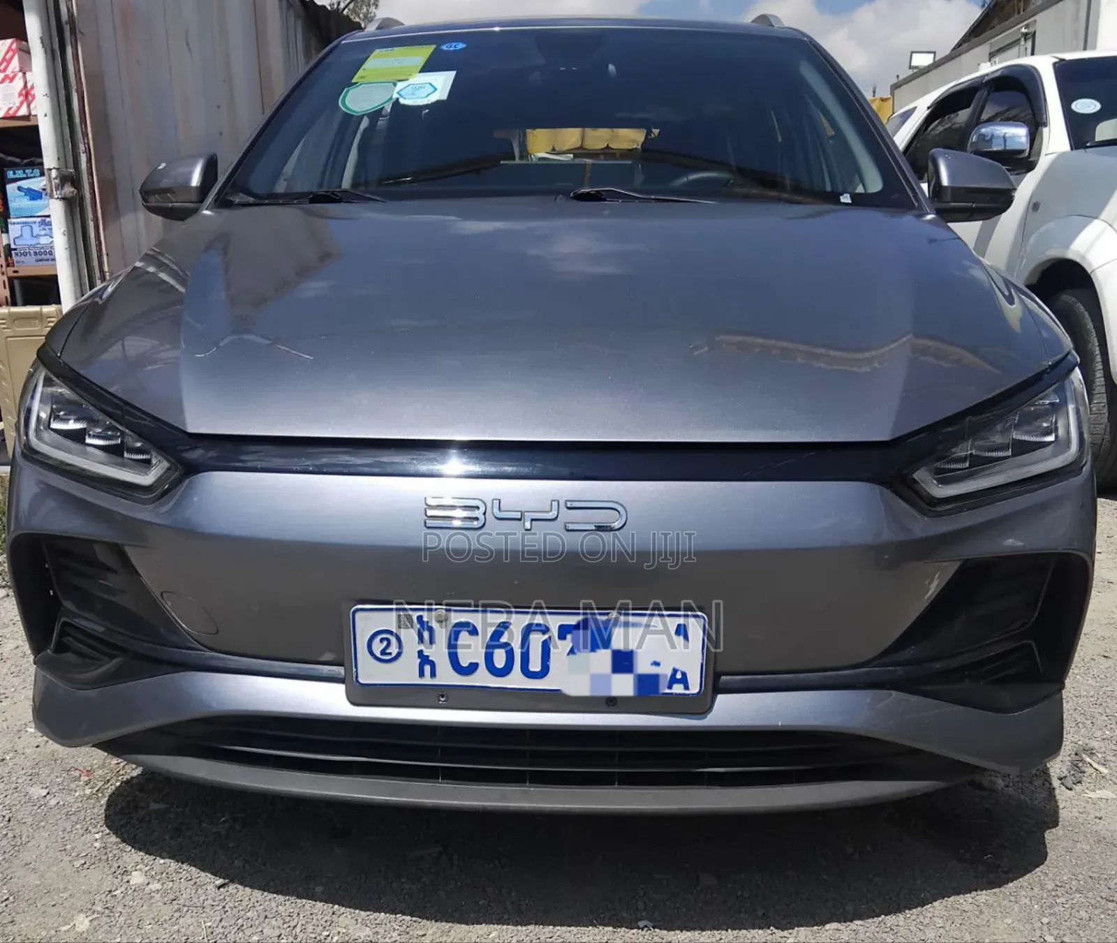 BYD E2 43 kWh 94 hp FWD 2024 Gray