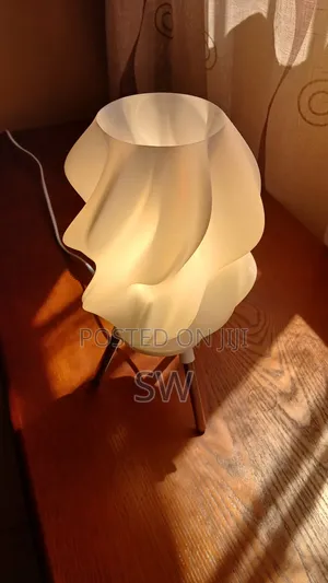 Photo - E'sat Table Lamp