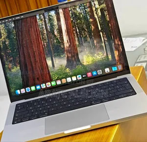 New Laptop Apple MacBook Air 2022 M2 32GB Intel Core I5 SSD 1T