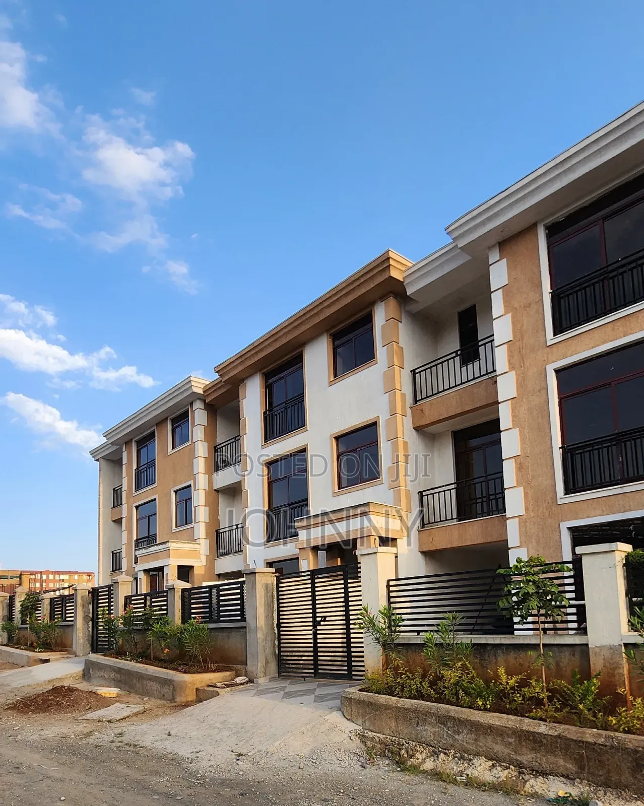 Furnished 3bdrm Apartment in Metro Real Estate, Bole for sale