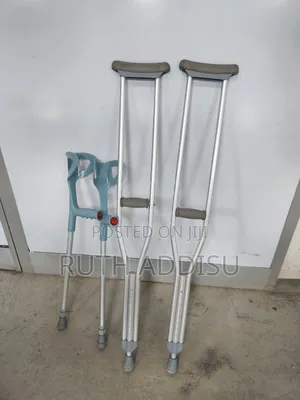 Photo - Brand New Crutches轟炸axillary Bilateral Crutches老鼠crutches輕輕best Qualit
