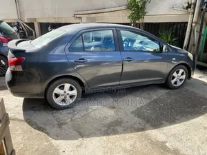 Toyota Yaris 1.3 2006