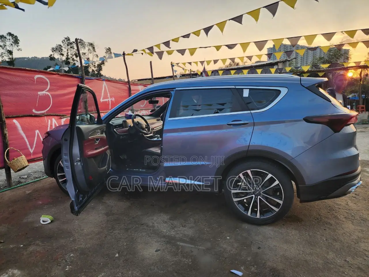 Jetour X70 Plus 2023 Yellow