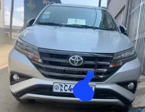 Photo - Toyota Rush 2023 Silver