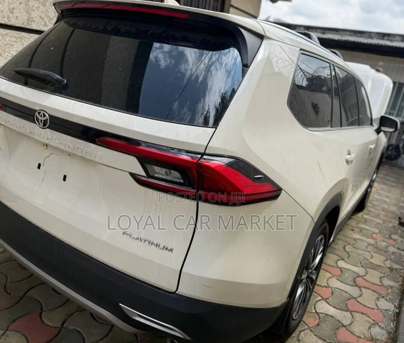 New Toyota Grand Highlander Hybrid 2025 White