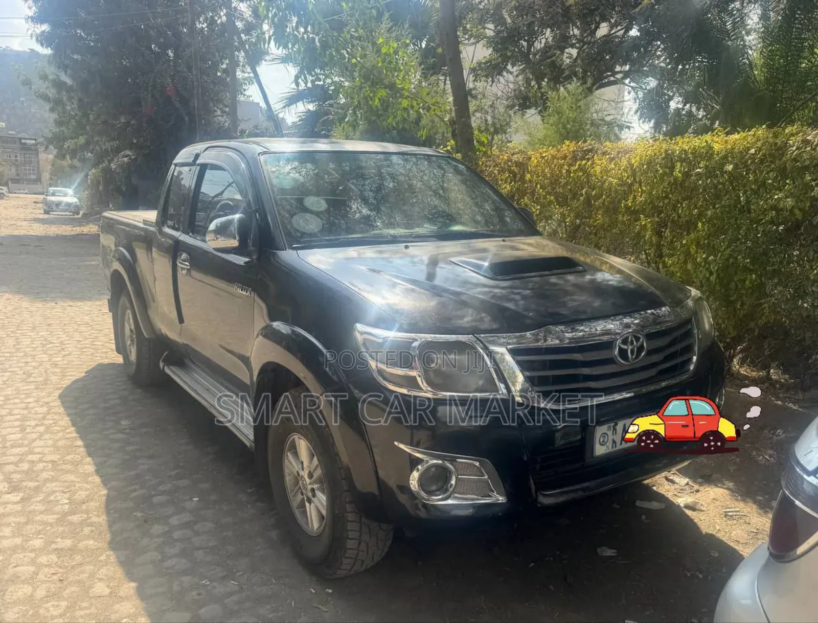 Toyota Hilux 2012 Black