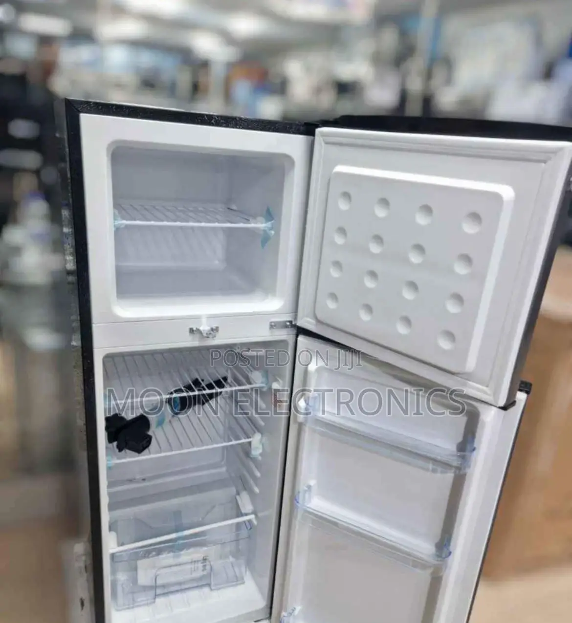 Legend 205 L Refrigerator – Compact, Efficient Home‐Friendly!