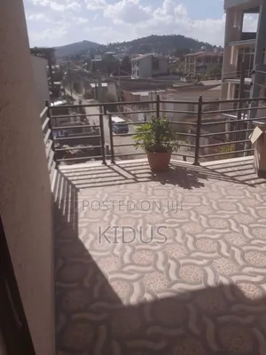 7bdrm House in Medhanialem Estate, Nifas Silk-Lafto for sale