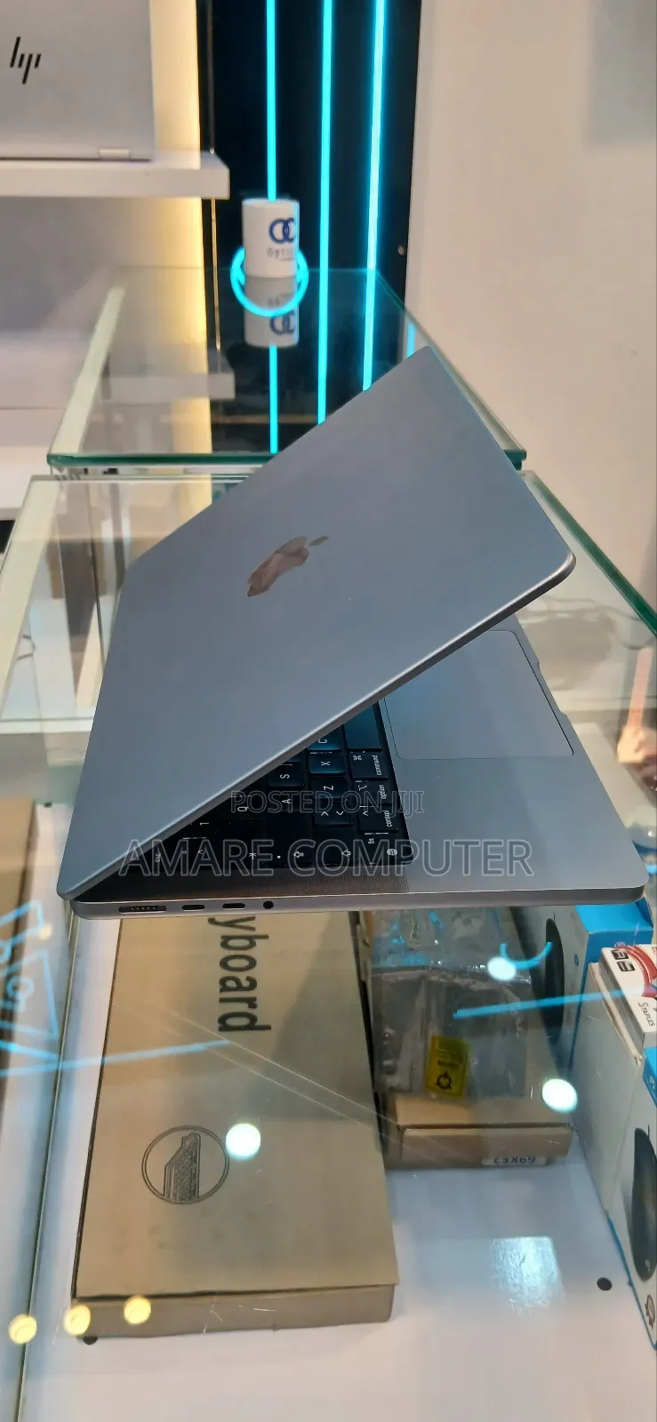 New Apple MacBook Pro 2023 M3 14-Inch 16GB Apple M3 Pro SSD 512GB