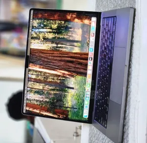 New Laptop Apple MacBook Pro M1 16GB Apple M1 Pro SSD 512GB