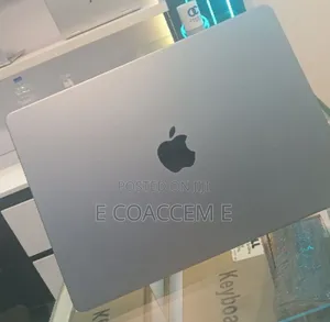 New Laptop Apple MacBook Pro 2024 M3 14-Inch 24GB Apple M3 SSD 512GB