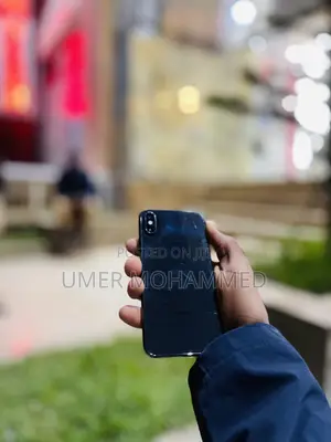 Apple iPhone XS 64 GB Black