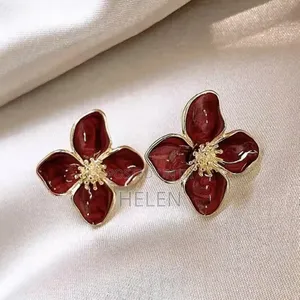 Photo - Irregular Petals Plant Element Drop Earrings