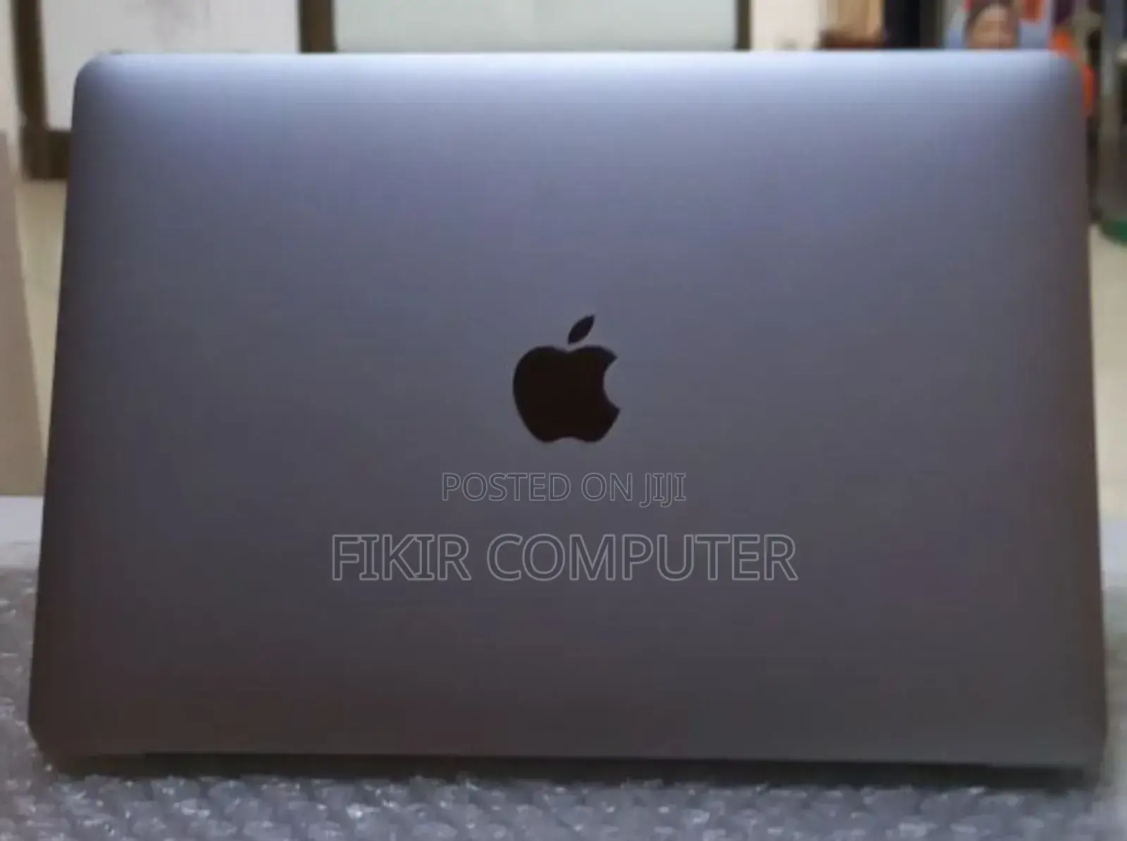 New Laptop Apple MacBook Pro M1 16GB Apple M1 SSD 256GB