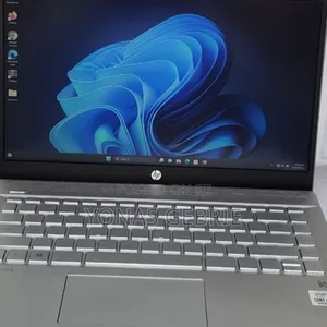New Laptop HP Pavilion 14 8GB Intel Core I5 SSD 512GB