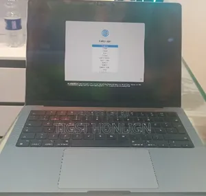 New Laptop Apple MacBook Pro 24GB Apple M3 SSD 512GB