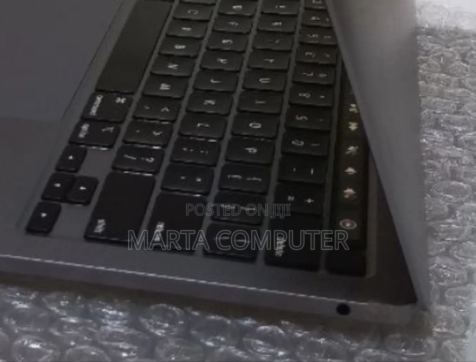 New Laptop Apple MacBook Pro M1 16GB Apple M1 SSD 256GB