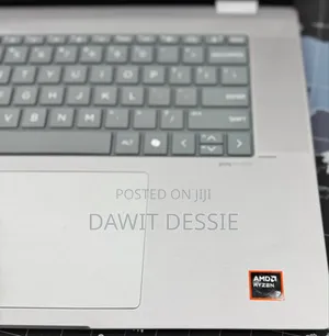 New Laptop HP 16GB AMD Ryzen 7 SSD 512GB