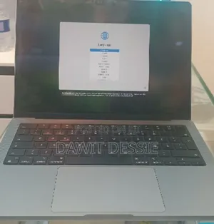 New Laptop Apple MacBook Pro 2023 M3 14-Inch 24GB Apple M3 SSD 512GB