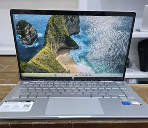 New Laptop HP Pavilion 14 X360 2-in-1 8GB Intel Core I5 SSD 512GB