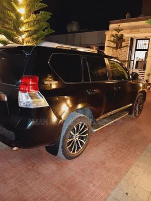 Toyota Land Cruiser 2013 Black