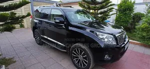 Toyota Land Cruiser 2013 Black