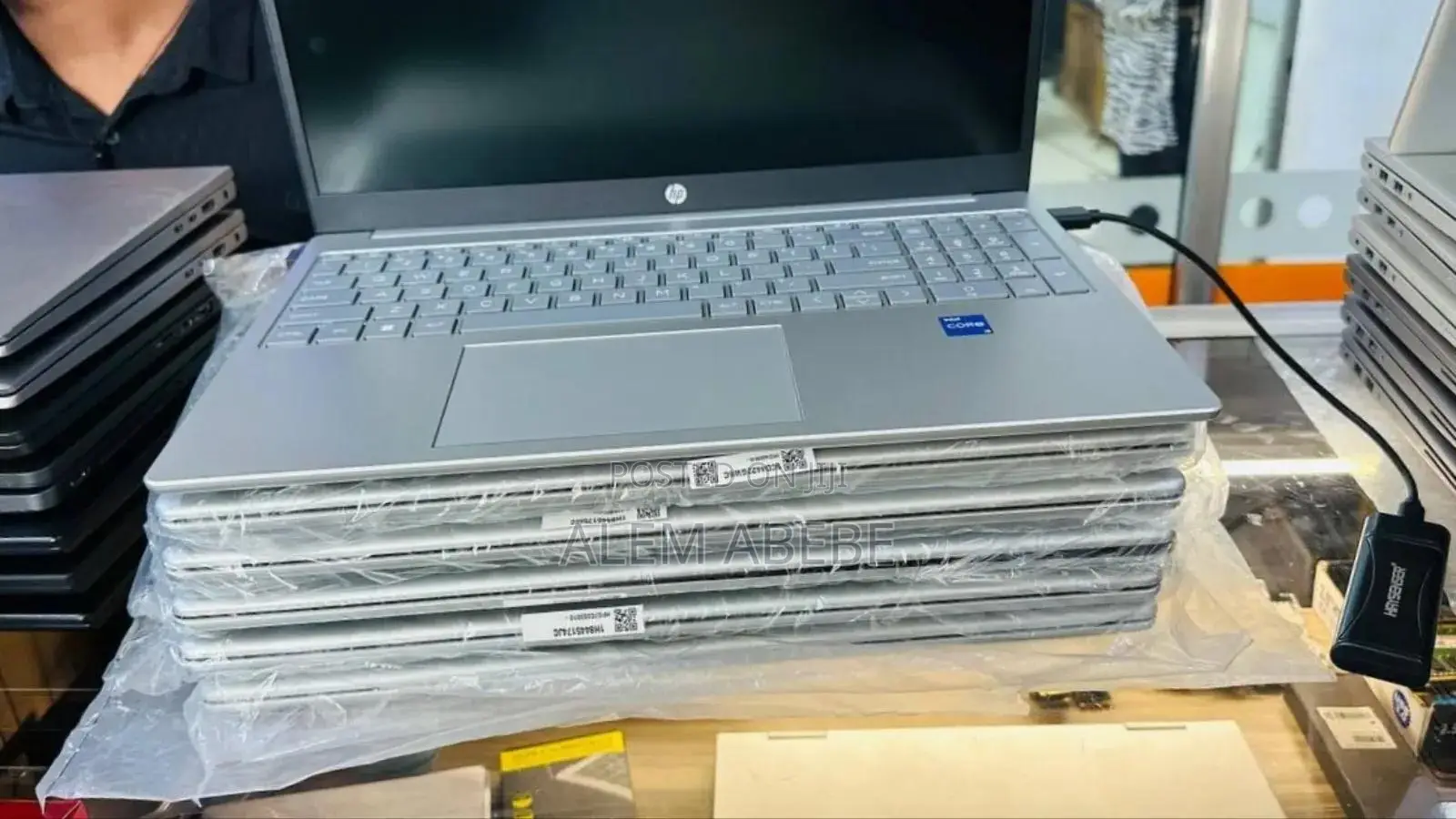 New Laptop HP Stream Notebook 16GB Intel Core I7 SSD 1T