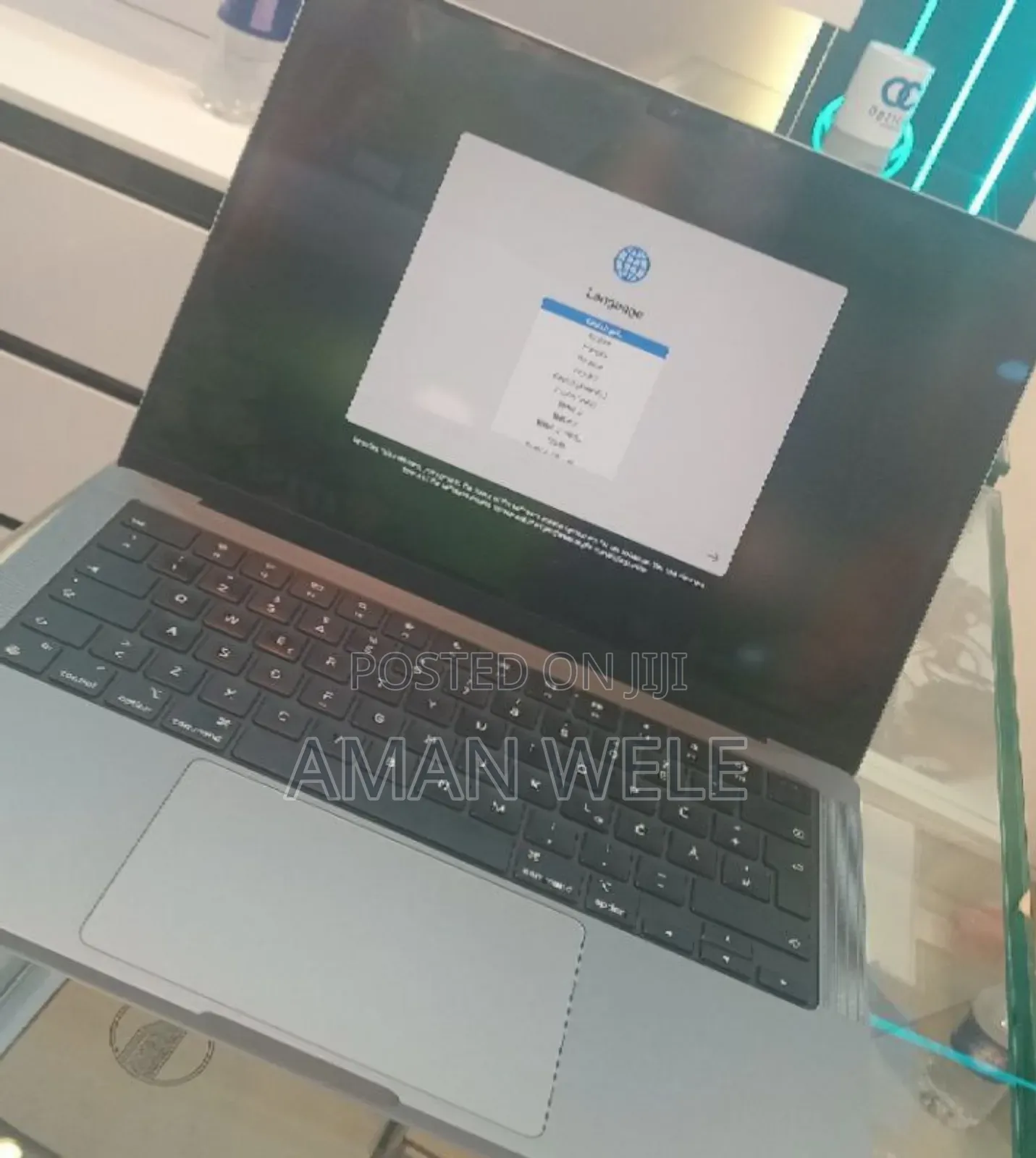 New Apple MacBook Pro 2023 M3 14-Inch 24GB Apple M3 Pro SSD 512GB