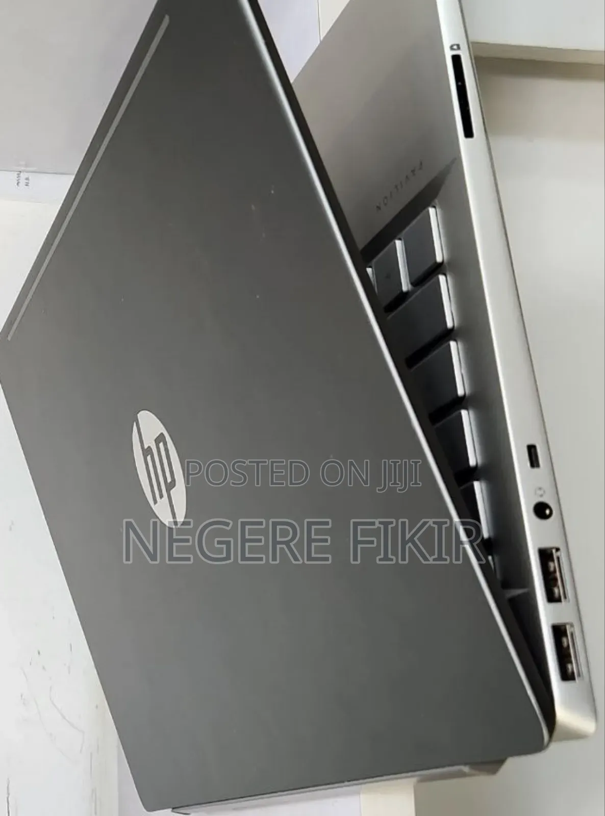 New Laptop HP Pavilion 10 8GB Intel Core I5 SSD 512GB