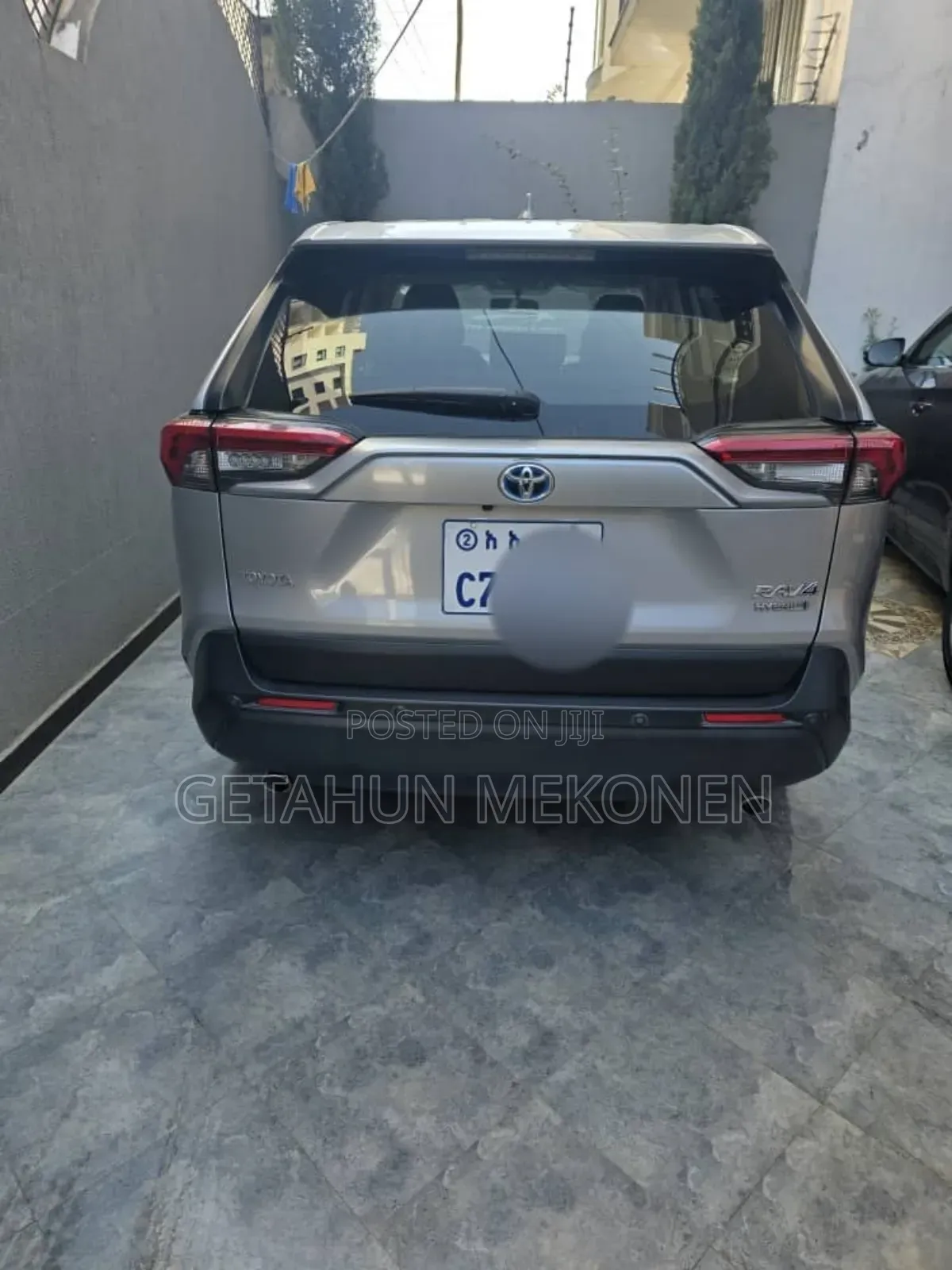 Toyota RAV4 2023 Silver