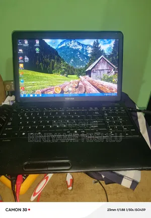 Laptop Toshiba A30 4GB Intel Core I3 HDD 320GB