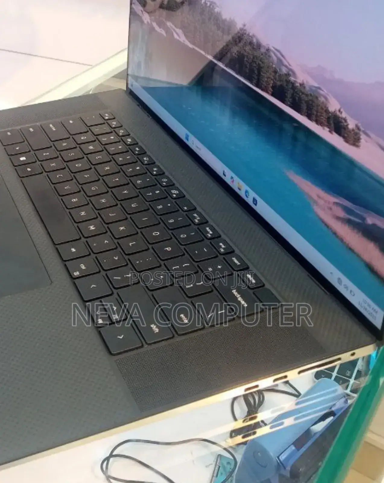 New Laptop Dell XPS 17 9720 64GB Intel Core I9 SSD 1T