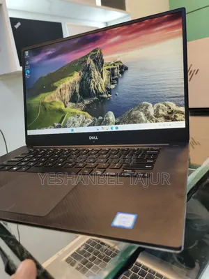 New Laptop Dell Precision 5540 16GB Intel Core I7 SSD 512GB