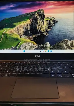 New Laptop Dell Precision 5530 16GB Intel Core I7 SSD 512GB